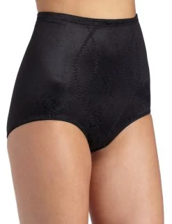 Flexees Women`s Ultimate Slimmer Brief