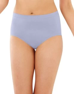 Bali Womens Comfort Revolution Microfiber Brief, 3-Pack -Outfit Fashion Shop HBI DFAK88 IntheNavyWinterLakeLightBeigeDamask