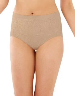 Bali Womens Comfort Revolution Microfiber Brief, 3-Pack -Outfit Fashion Shop HBI DFAK88 LightBeigeDamaskWhiteDamaskNudeDamask
