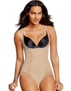 Maidenform Womens Firm Foundations Bodybriefer